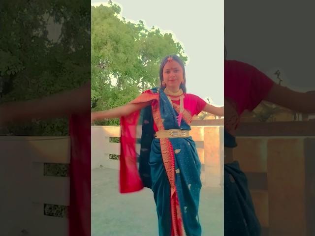 #likw Jennie in desi style#trending #aarohi #dance 