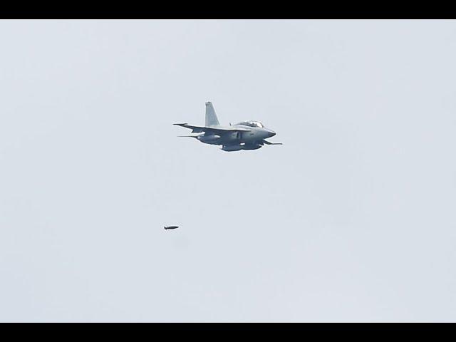 FA-50PH Fighting Eagle Light Combat Airctaft Bombing ISIS