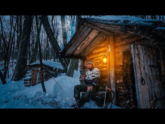 RETURNED TO THE DUGOUT BY THE RIVER | OVERNIGHT IN A HEAVY SNOWSTORM