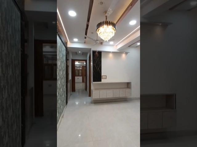 2 BHK #flatsale  in Noida sector 73 #flatsinnoidaextension #realestate #3bedroomapartment