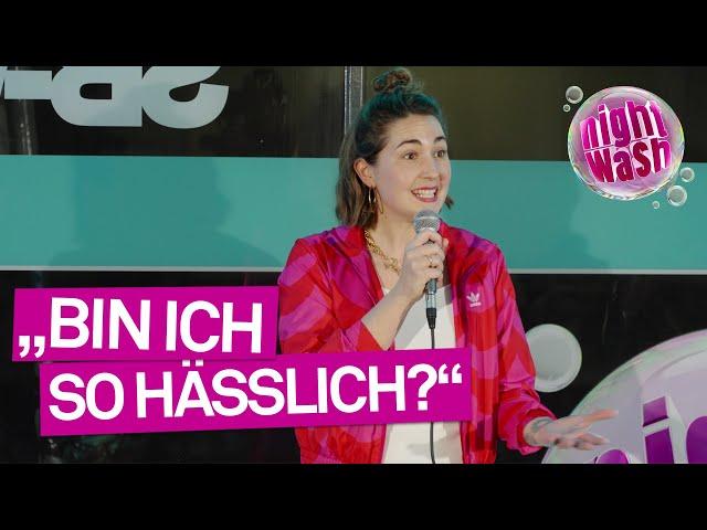 Der Unterschied zwischen Ruhrpott und Köln - Luisa Charlotte Schulz | NightWash Live