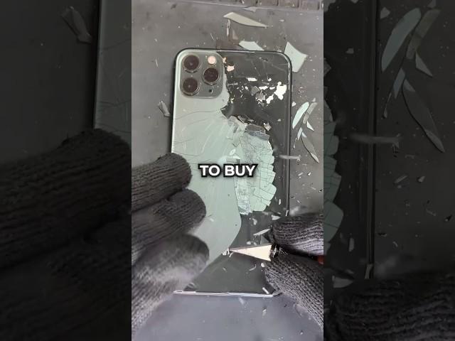 BIGGEST iPhone SCAM!