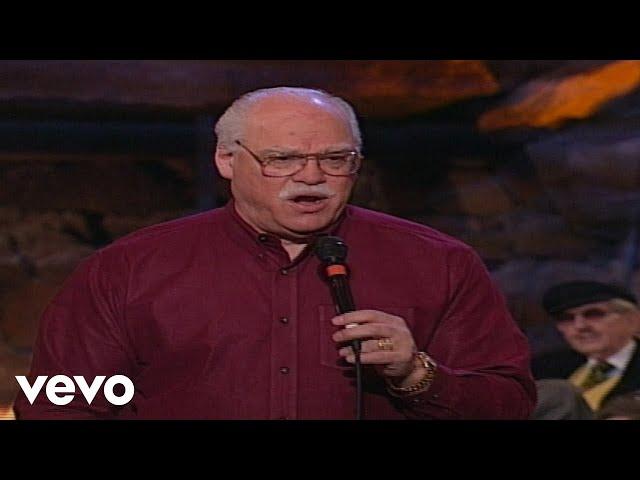 Bill & Gloria Gaither - How Big Is God [Live] ft. John Hall