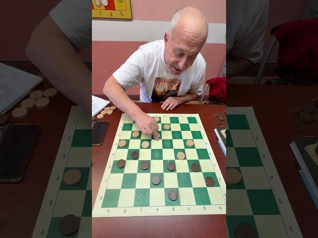 Russian checkers by Ben(384)