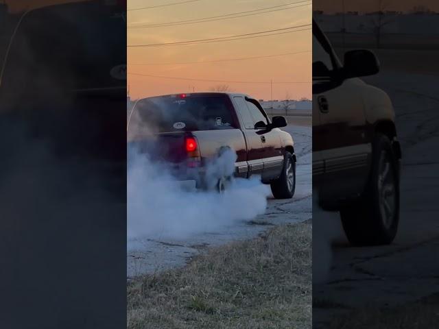 Dusty’s LS truck beating up its second 4l60 🫣#automotive #burnout #skids #ls #revlimiter