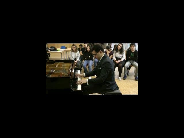 Cälin Matei plays Chopin, short extract N°2 of Scherzo N°1 op 20 (iphone quality)