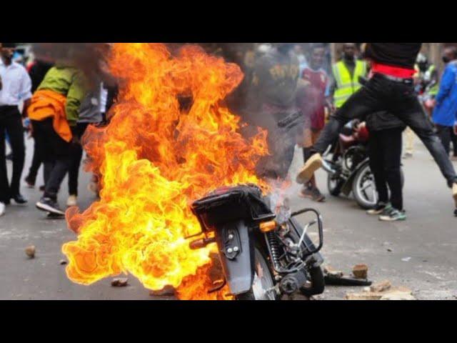 GOONS VS GEN ZS FIGHT YESTERDAY AT MAANDAMANO NAIROBI CBD |WHO PAID THE GOONS AND WHY