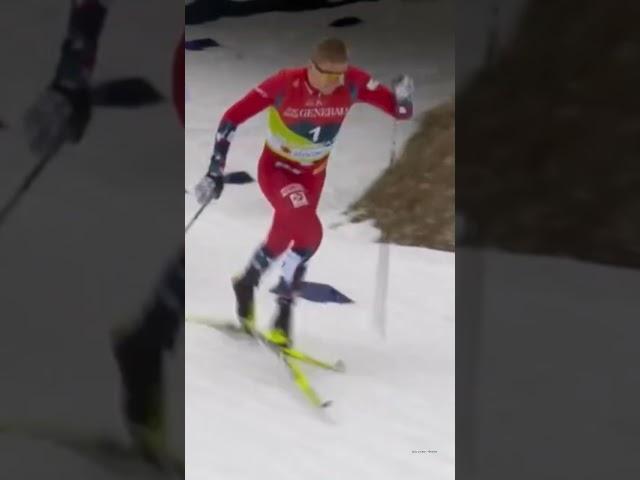 Bad timing for Erik Valnes when his ski breaks in the WC sprint in Planica #xcskiing