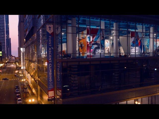 Climb in Chicago's skyline - First Ascent Block 37
