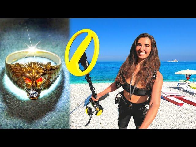 I Found Vintage Gold Metal Detecting in Italy (Amazing Finds!)