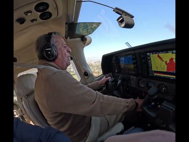 My Father 94 years old ... Hes still flying as pilot in command