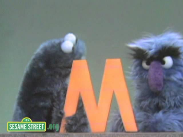 Sesame Street: Letter M Monster Meal