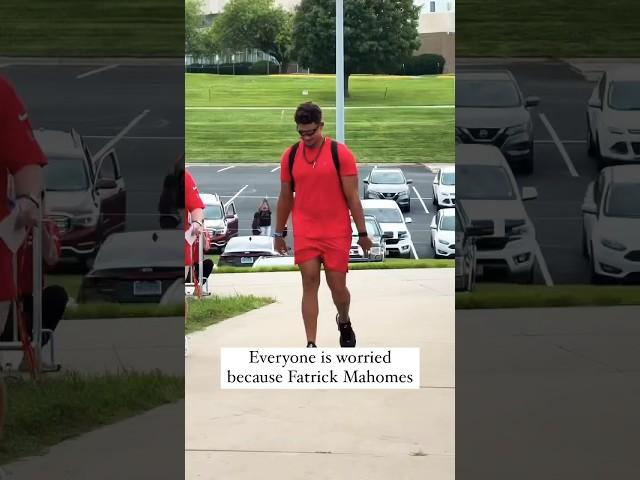 Patrick Mahomes’s belly is going viral! #shorts #patrickmahomes #tombrady #nfl