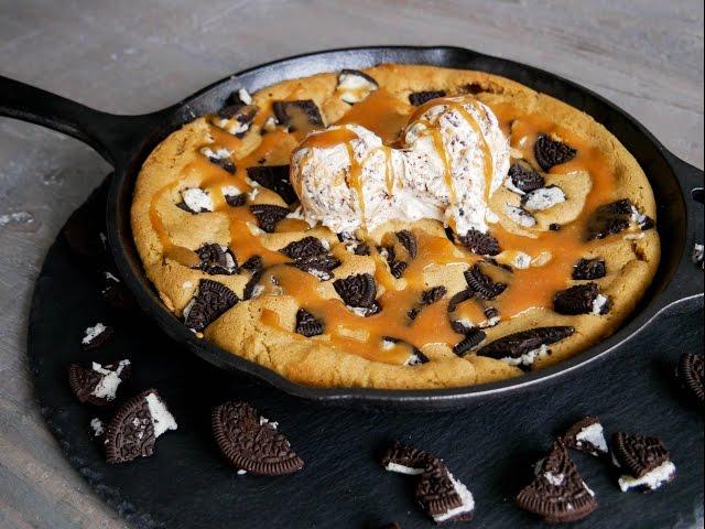 Oreo Cast Iron Skillet Cookie | Alex and Felix Recipes