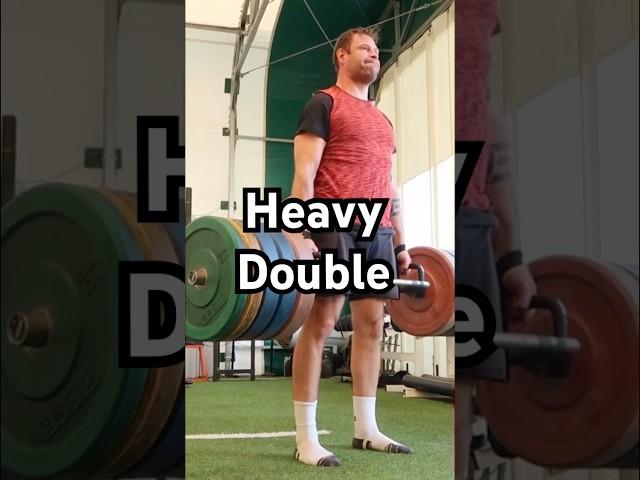 Trap Bar Deadlift 210kg 