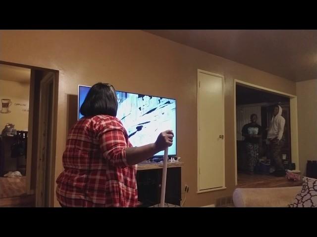 Epic broken TV prank on mom(MUST WATCH!!!! )