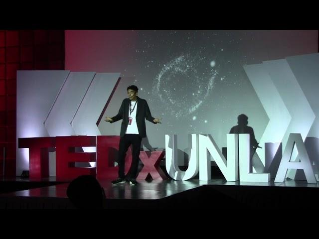 ¿Cómo aprender un idioma? | Carlos Carranza | TEDxUNLA