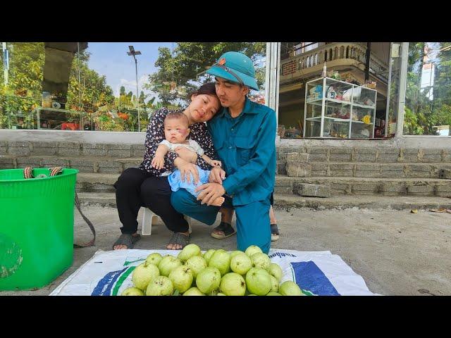 Single mother And the care of a kind police mother. /lytieuhuyen99