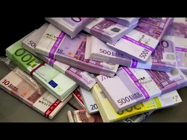 I am a magnet to money Euro   Law of Attraction   YouTube