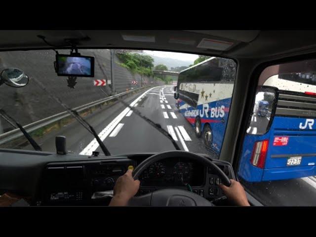 POV Truck Driving MITUBISHI FUSO 駒門～中井 雨の日の大型トラック目線