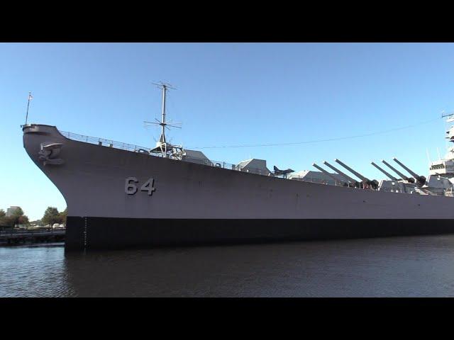 Visiting the USS Wisconsin on the Waterfront of Norfolk, Virginia  FTHVN 754