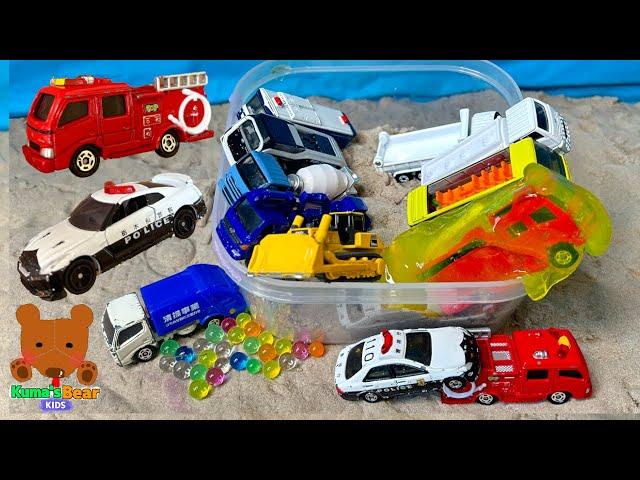 Box Full of Diecast Cars Trapped in Ice, Slime, Balloon! 【Kuma's Bear Kids】