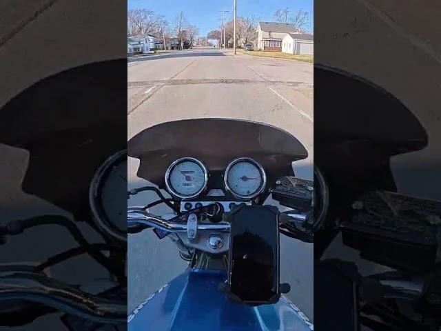This ZR-7 Pull Surprised Me… #newrider #motorcycle #beginnerrider #zr7