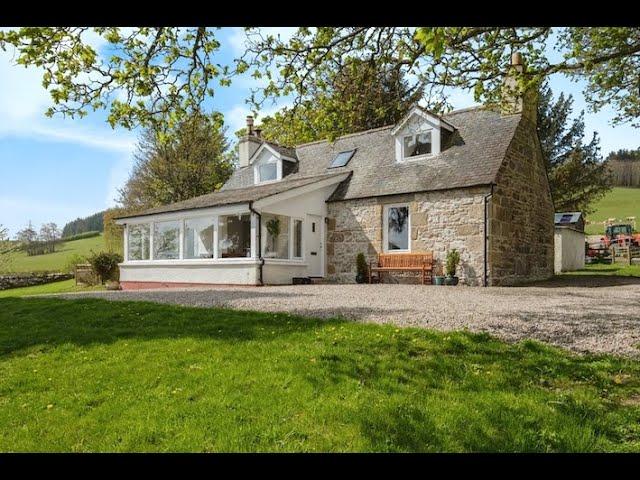 £425K -Fully Renovated Scottish Farmhouse- Amazing Views to Cromarty Firth. 1/3rd Acre Garden