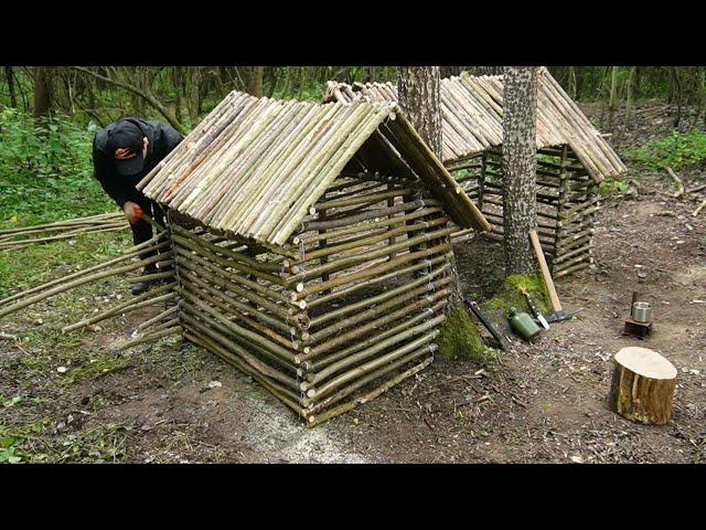 45 Days of Survival in the Forest | Building a survival shelter covered with grass,fireplace