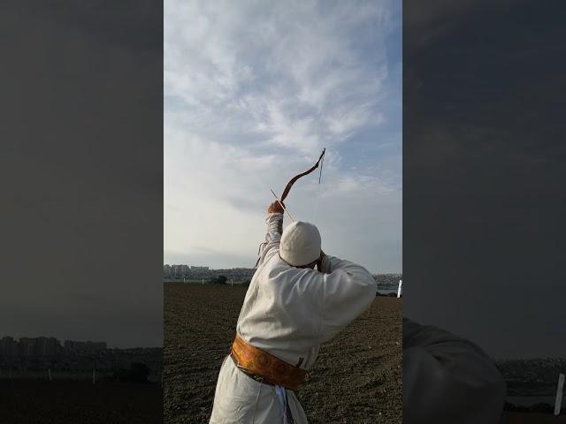 Winning shotwith Végh bow