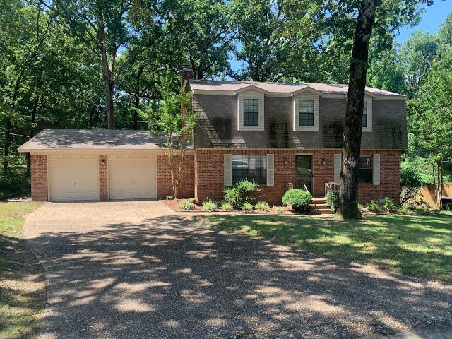 5 Eleanor Ct., Little Rock AR 72212 - Very Nice Marlowe Manor 4br 2.5ba