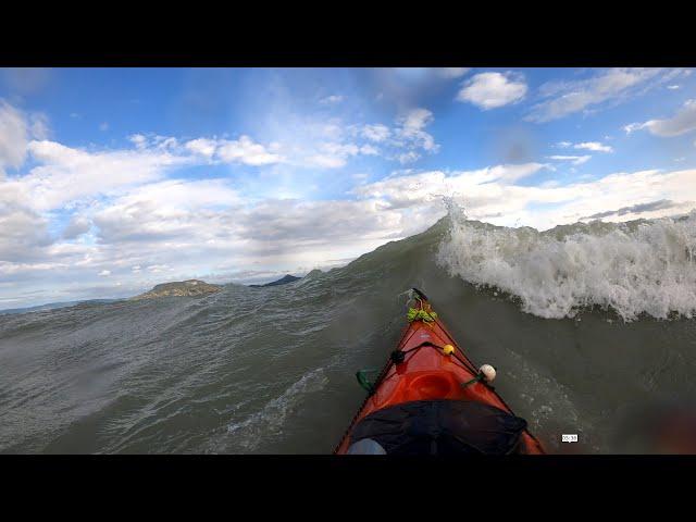 Fun experience kayaking, huge waves on Lake Balaton  2022 ytb1  movie