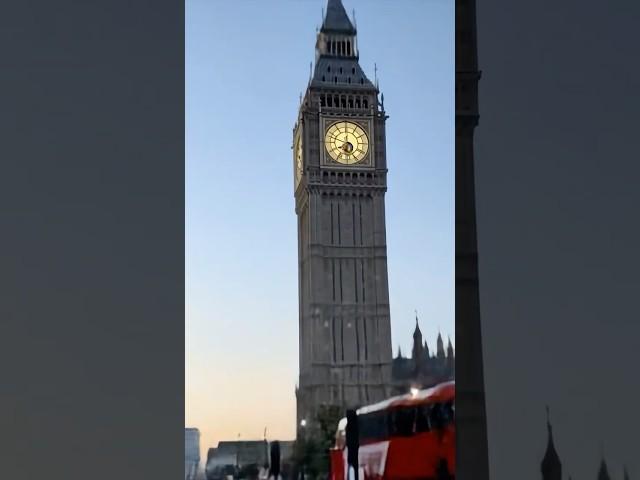 Big Ben Chimes and Cuckoo Clock: Steampunk Magic #bigben #travel #londonlandmark