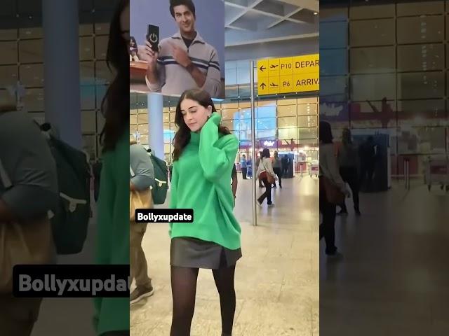 Ananya pandey spotted at Mumbai Airport today ️ 