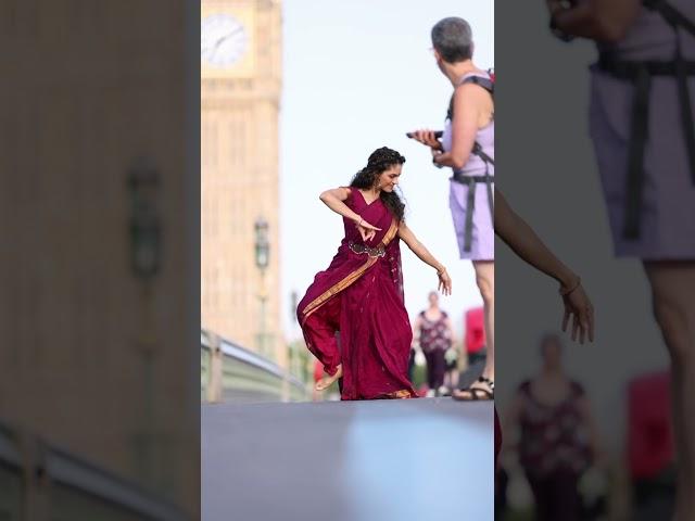 Snippets from a shoot | Rukmini Vijayakumar| Bharatanatyam #bharatanatyam #dancer #classicaldance