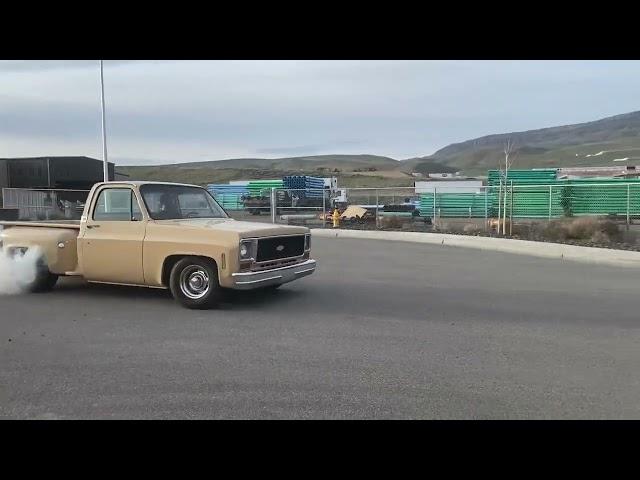 454 Chevy c10 Burnout