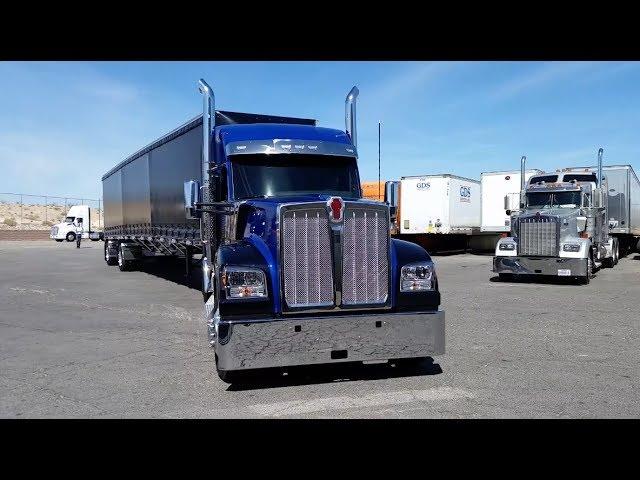 Kenworth W990