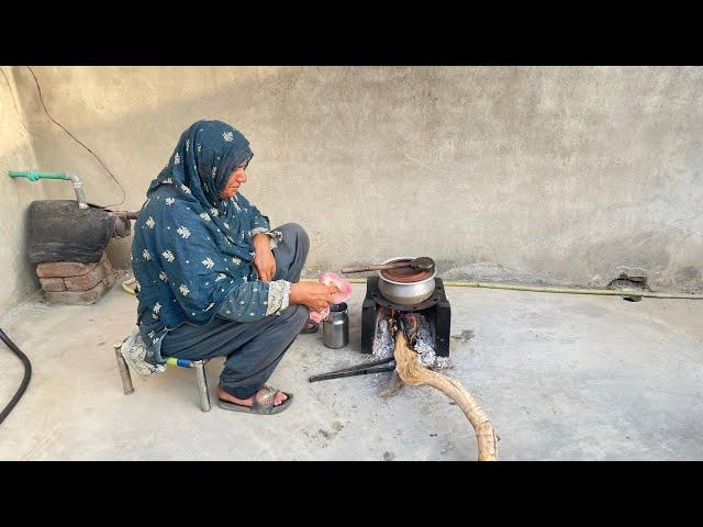 Aalu mutton gosht recipe. Special recipe village life Punjab Pakistan 