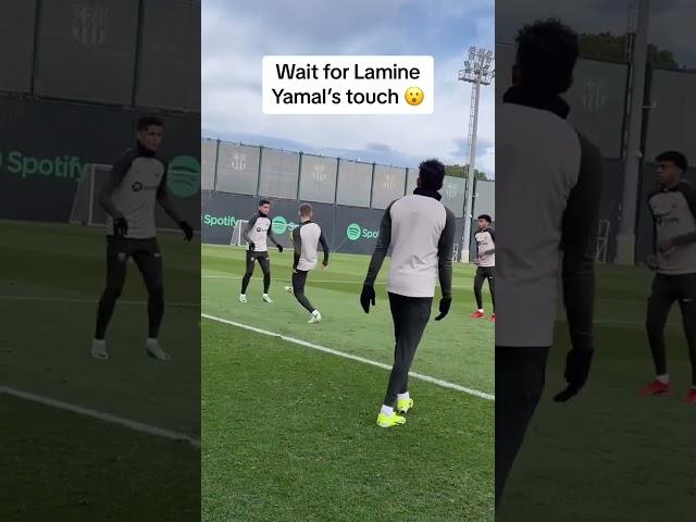 Lamine Yamal’s first touch ‍ (via @fcbarcelona/TT) #shorts