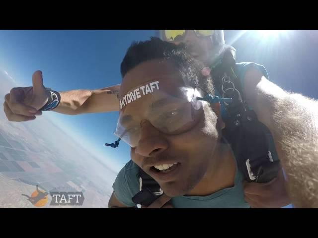 Skydive Taft.