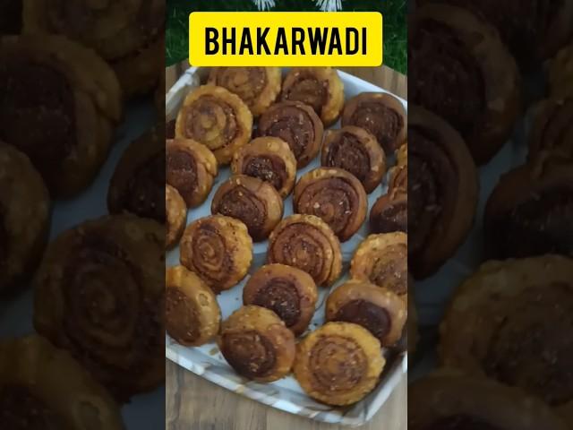 Bakarwadi Recipe | Crispy Maharashtrian Bhakarwadi | #shorts #viralshorts #cooking #shortsfeed #asmr