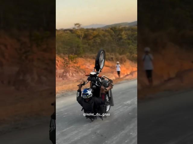 Keke do Grau enguiçado de Fan125 | #grau #ruadograu #raspaplaca #fan125 #manobras #adrenalina