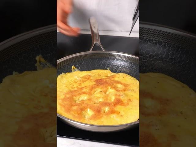 Śniadaniowy kolos  #coocharz #jedzenie #przepisy #przepis #quesadilla #śniadanie #tortilla