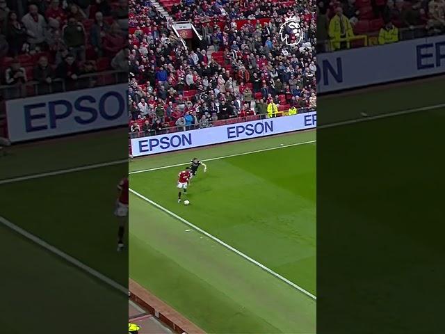 Genius turn & assist from Marcus Rashford