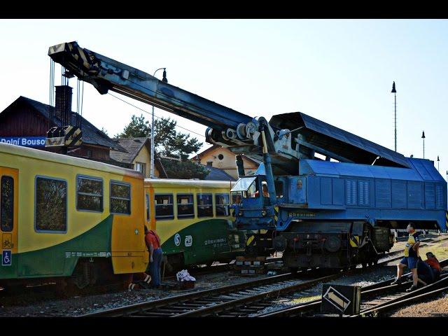 Nehodový vlak s 754 007-3 + nakolejování 814 078-2 v Dolním Bousově (train Crash, accident)