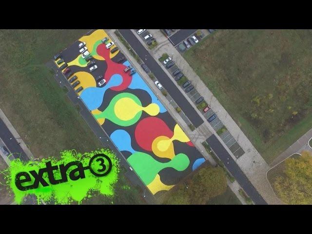 Realer Irrsinn: Parkplatz-Kunst in Osnabrück | extra 3 | NDR