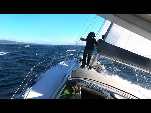 Extended Cut of Raw Sailing in the Barents Sea— Sailing Uma [ASMR-Slow TV]