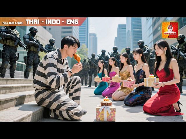 Five female CEOs kneel, propose to despised prisoner, knowing he's the War God's son.
