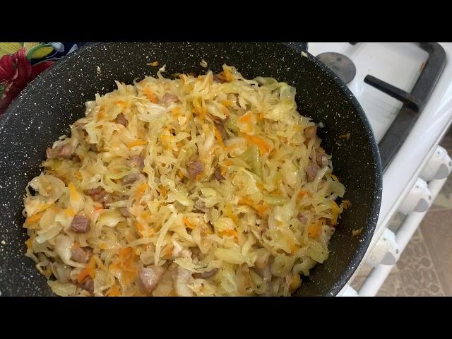 Тушёная капуста с мясом