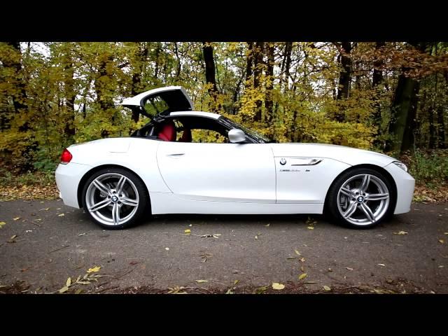 BMW Z4 sDrive35is 2015 Convertible Roof Operation (Autoweb.cz)